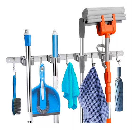 Organizador de pared de acero inoxidable – 7 ganchos para escobas, secadores, trapeadores y utensilios de limpieza.